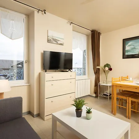 Les Bisquines De La Houle By Interhome * Cancale